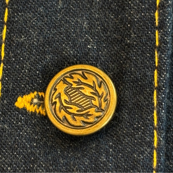 Women’s Garden Floral Embroidered Denim Jacket - Picture 8 of 12